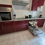 77m2 2 Raum Im Zittauer Stadtzentrum Innenstadt Innenring Lage Markt Und Rathaus Naehe * Циттау
