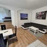 Апартаменты 77m2 2 Raum Im Zittauer Stadtzentrum Innenstadt Innenring Lage Markt Und Rathaus Naehe *