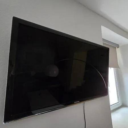 77m2 2 Raum Im Zittauer Stadtzentrum Innenstadt Innenring Lage Markt Und Rathaus Naehe Zittau