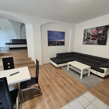 Appartement 77m2 2 Raum Im Zittauer Stadtzentrum Innenstadt Innenring Lage Markt Und Rathaus Naehe *