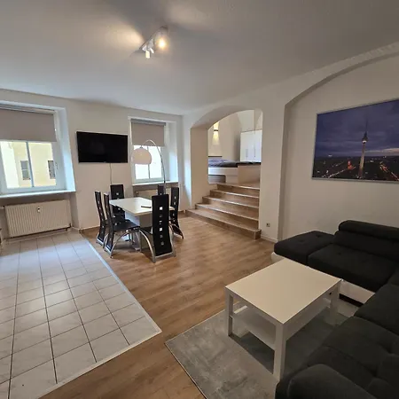 77m2 2 Raum Im Zittauer Stadtzentrum Innenstadt Innenring Lage Markt Und Rathaus Naehe Apartment *