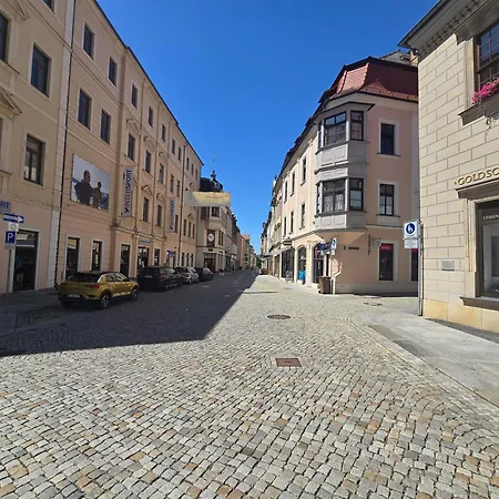 77m2 2 Raum Im Zittauer Stadtzentrum Innenstadt Innenring Lage Markt Und Rathaus Naehe