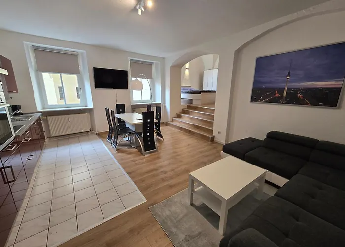 شقة 77m2 2 Raum Im Zittauer Stadtzentrum Innenstadt Innenring Lage Markt Und Rathaus Naehe تسيتاو