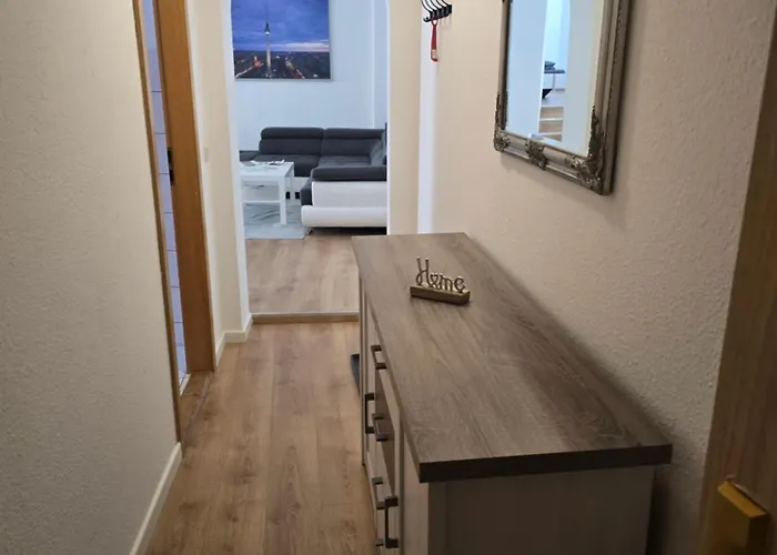 77m2 2 Raum Im Zittauer Stadtzentrum Innenstadt Innenring Lage Markt Und Rathaus Naehe