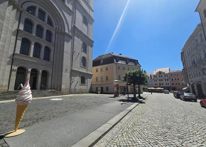 شقة 77m2 2 Raum Im Zittauer Stadtzentrum Innenstadt Innenring Lage Markt Und Rathaus Naehe