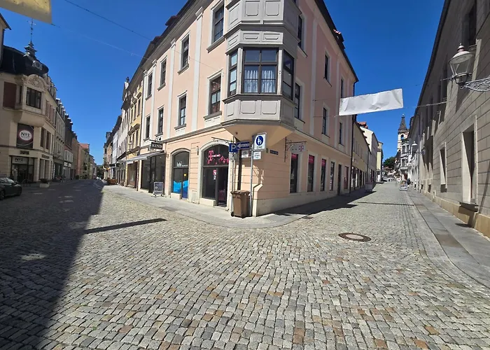 شقة 77m2 2 Raum Im Zittauer Stadtzentrum Innenstadt Innenring Lage Markt Und Rathaus Naehe *